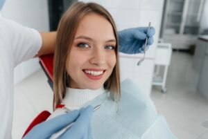 4 dental implant costing sydney